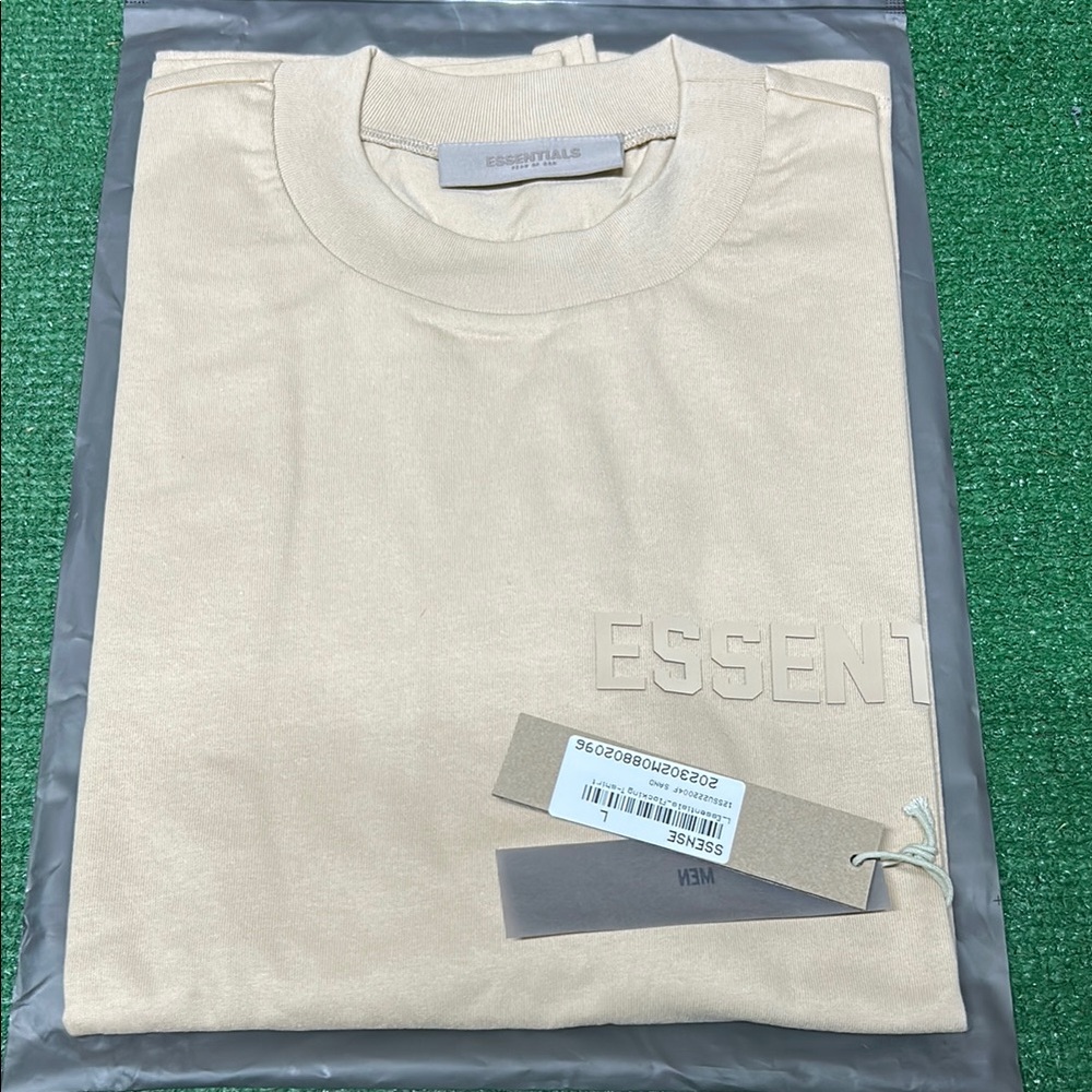 Essentials Sand T-Shirt size L